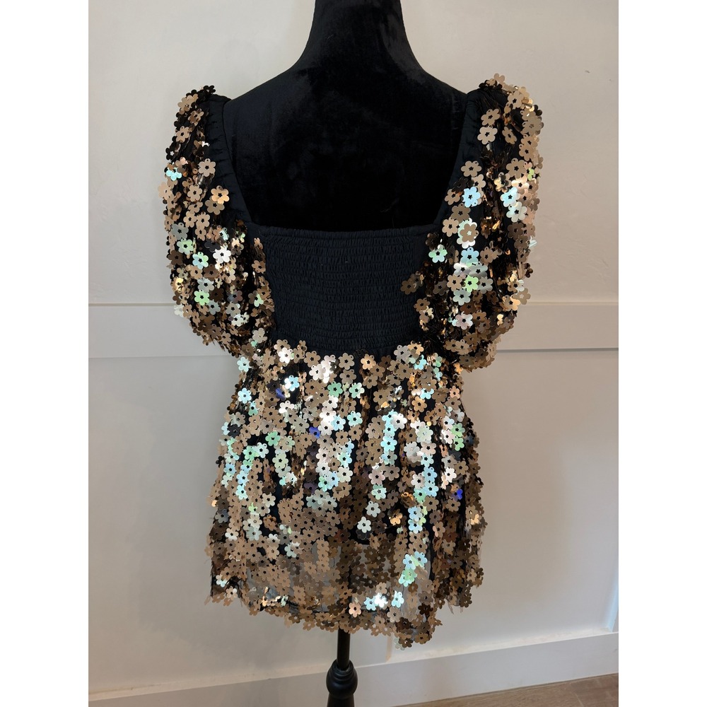 BuddyLove Gold Sequin Flower Mini Dress Black Puff Sleeve Party NWT Size Medium - Picture 4 of 7